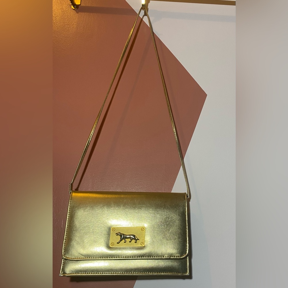 Super gold clutch/over shoulder purse, 1980s/1990s, 7”x10x, faux leather, used